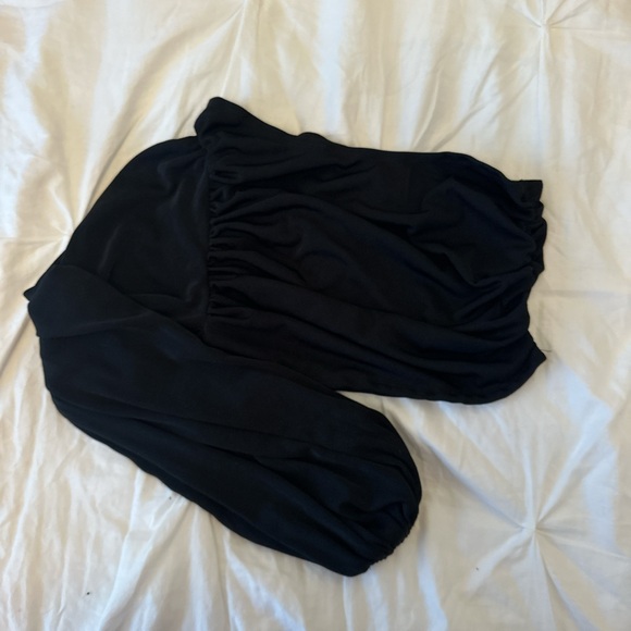 Hello Molly Adoring You Crop | Black - Picture 4 of 5